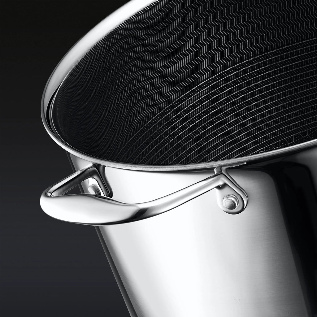 Hybrid Stock Pot with Lid, 10-Qt